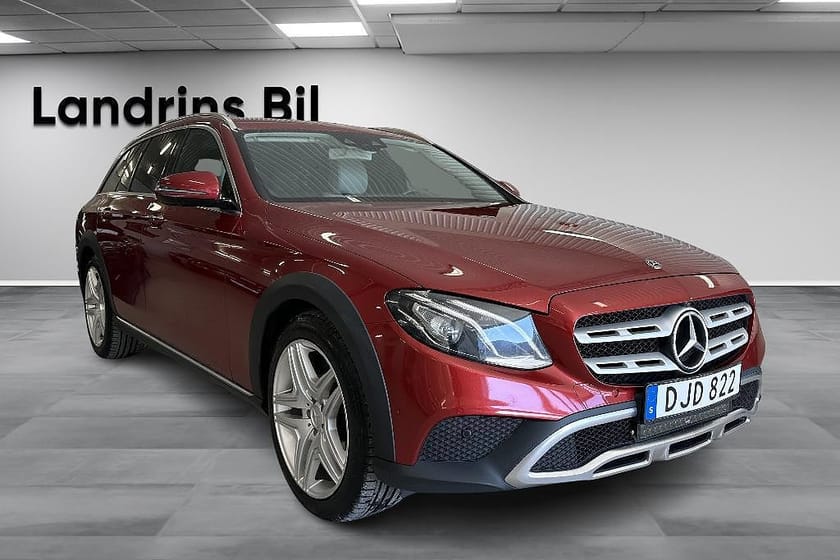Bild 3 av Mercedes-Benz E 220 d 4MATIC All-Terrain HUD Widescreen