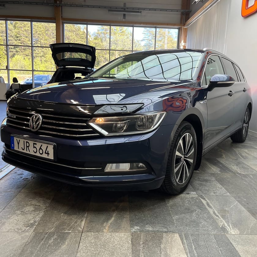 Bild 5 av Volkswagen Passat Sportscombi 2.0 TDI BlueMotion Backkamera Carplay Drag
