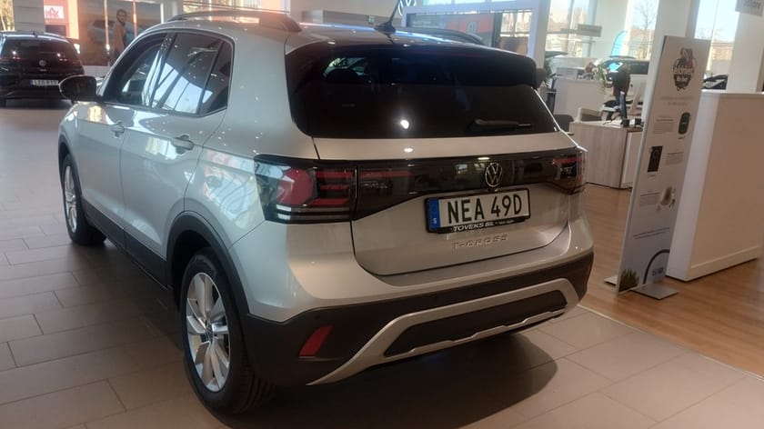 Bild 4 av Volkswagen T-Cross PB   LIFE 1.0 TSI 95 HK 5 VXL