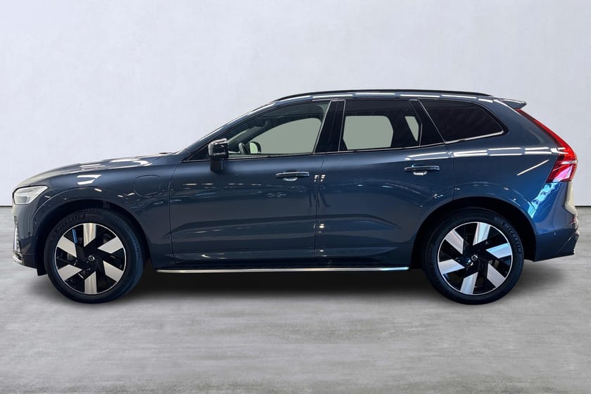 Bild 2 av Volvo XC60 Recharge T6 Plus Dark