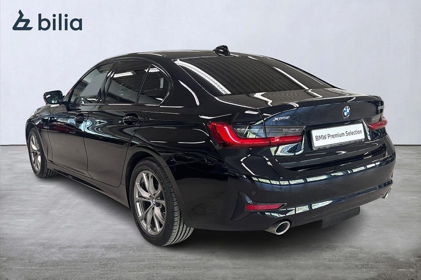 Bild 2 av BMW 320d xDrive Sedan Sportline | Komfortöpp. | Navi | 17" | PDC