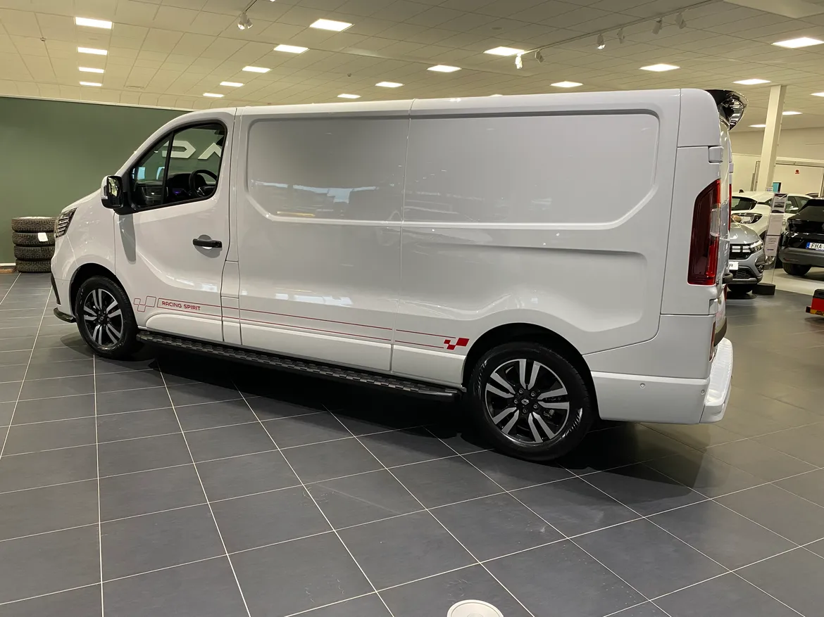 Renault Trafic Skåpbil
