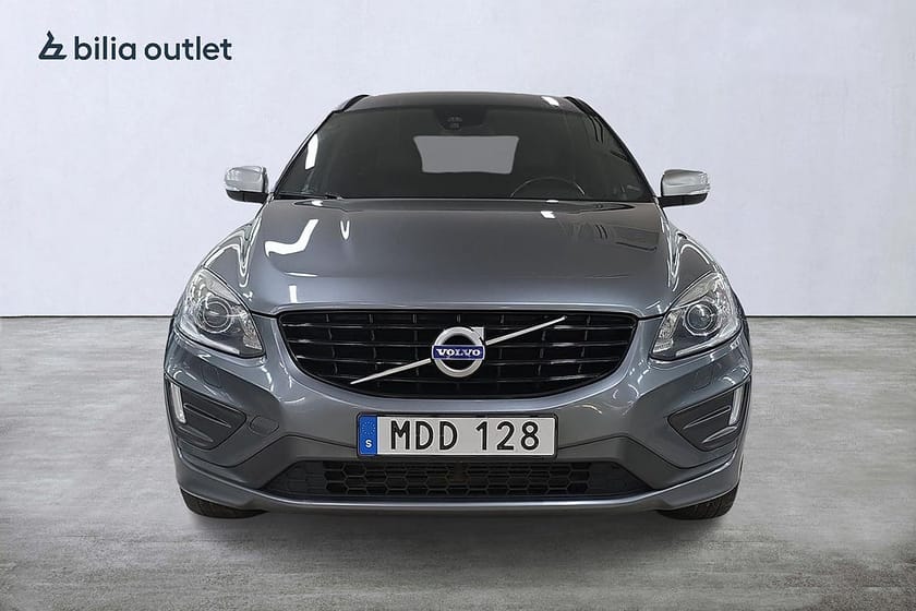 Bild 3 av Volvo XC60 D4 AWD Geartronic R-Design Sensor Farthållare Cockpit