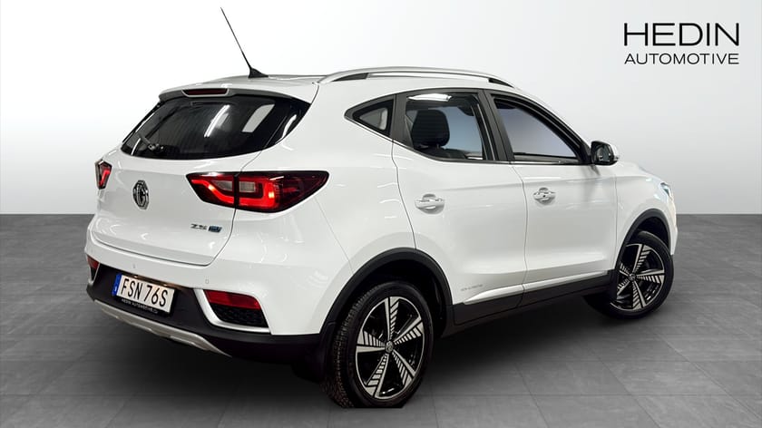 Bild 2 av MG ZS EV Luxury 143hk 45KWH LUXURY PANORAMA BACKKAMERA