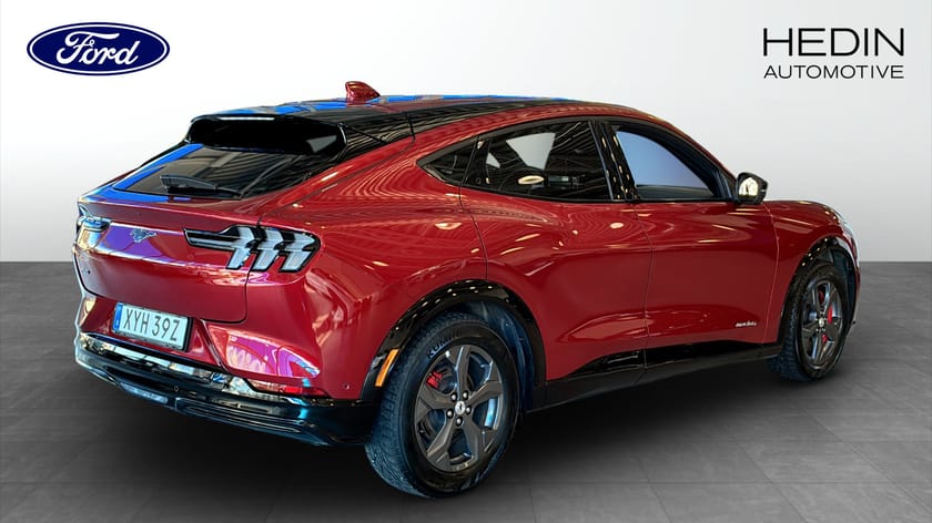 Bild 2 av Ford Mustang Mach-E Standard Range AWD | 269hk | B&O |