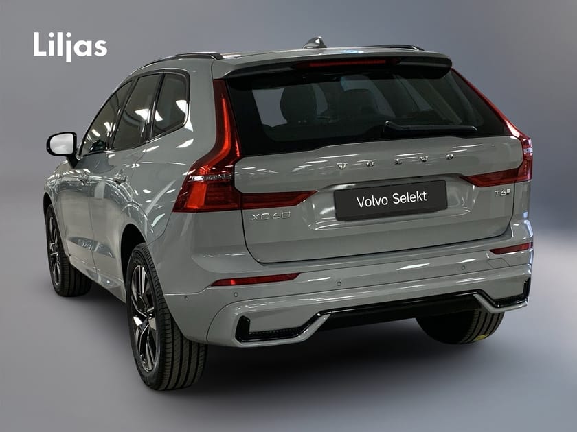 Bild 4 av Volvo XC60 T6 AWD Plus Dark Nordic Edition//360-kamera//Drag//