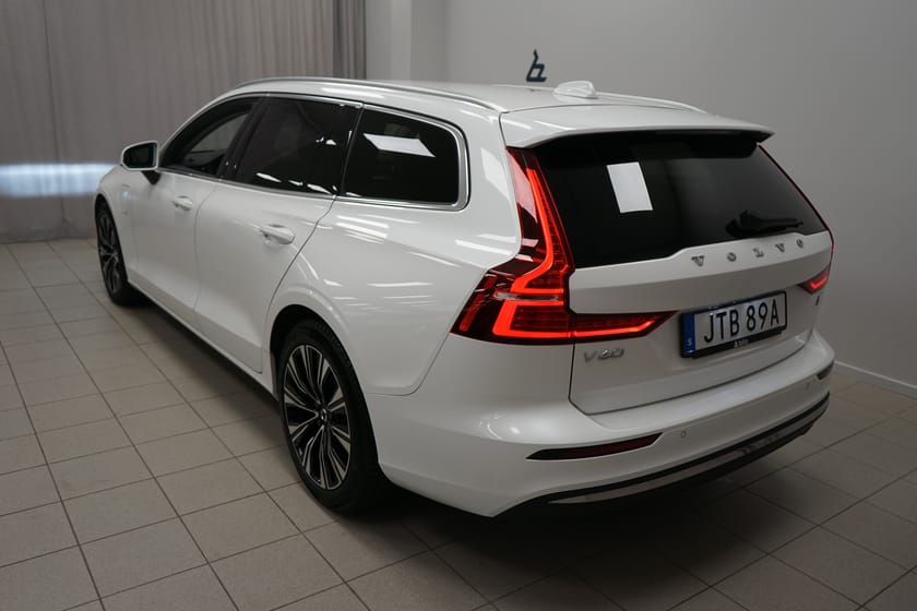 Bild 3 av Volvo V60 Recharge T6 Core Edition