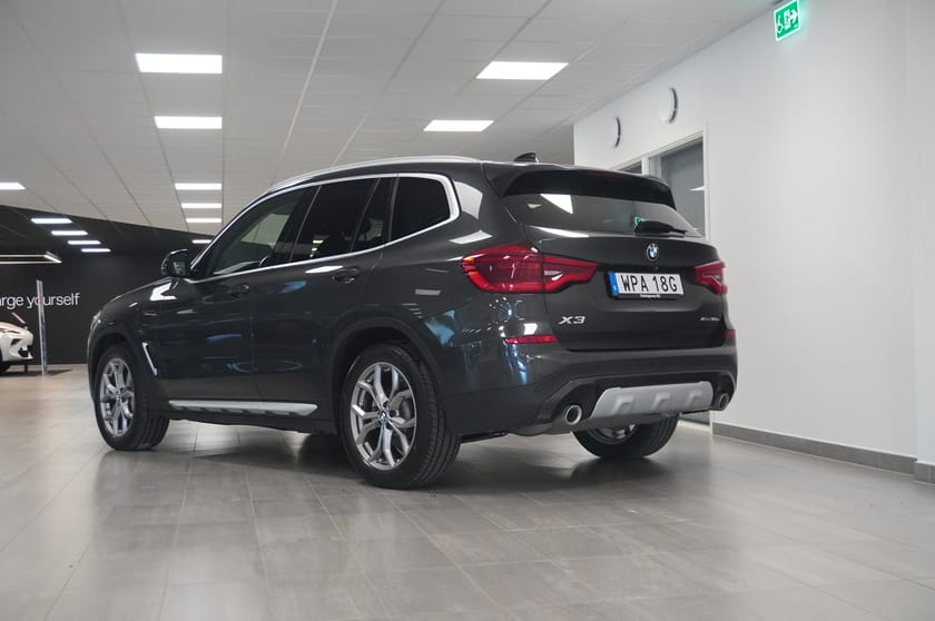 Bild 3 av BMW X3 xDrive30e xDrive 30e Fartpilot Elstolar Adaptiva LED