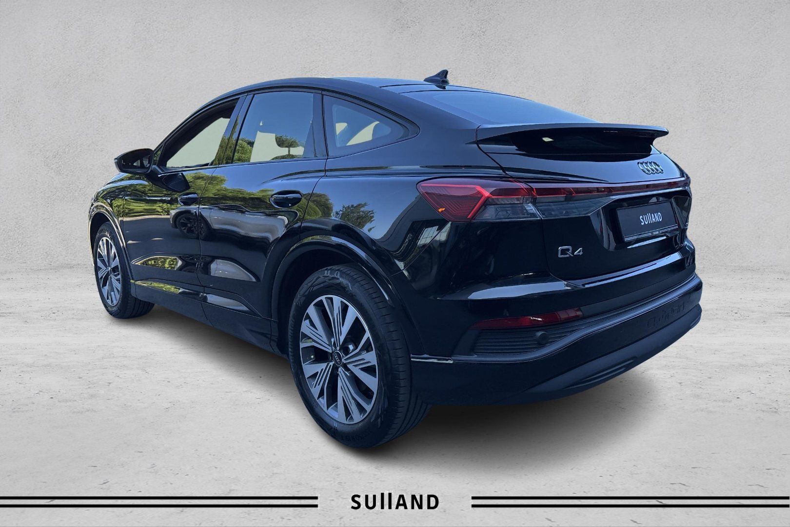 Thumnail bilde 2 av Audi Q4 50 Sportback e-tron quattro