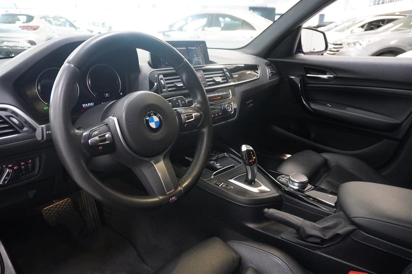 Bild 2 av BMW 120d xDrive M-Sport Navi 190hk