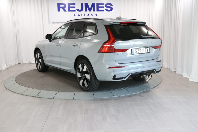 Bild 4 av Volvo XC60 T6 Plus Dark Nordic Edition | Dragkrok | 20" tums fälgar | Parkeringskamera 360 |