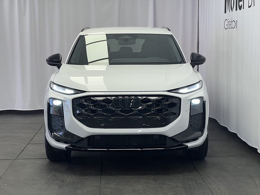 Bild 2 av Audi Q3 SUV TFSI 110 KW Stronic S.line//Värmare//Drag//bac