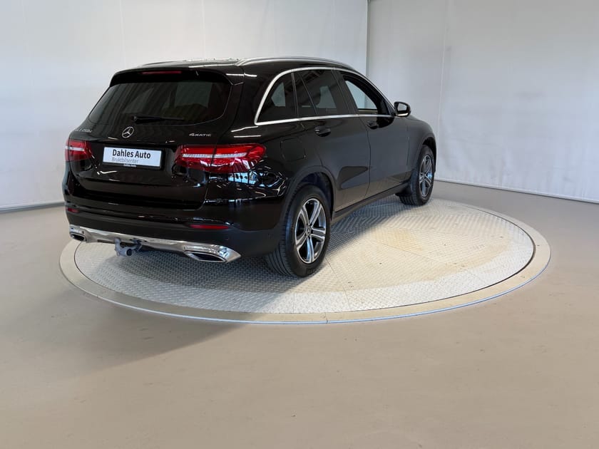 Bilde 3 av Mercedes-Benz GLC 250 d 4MATIC ACC/Krok/Delskinn/Kamera/Dab
