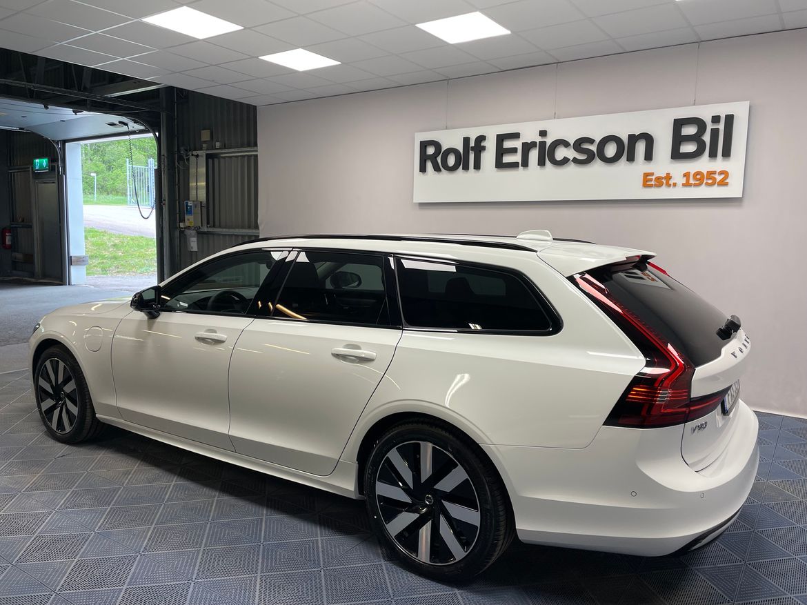 Bild 3 av 6 på bilen