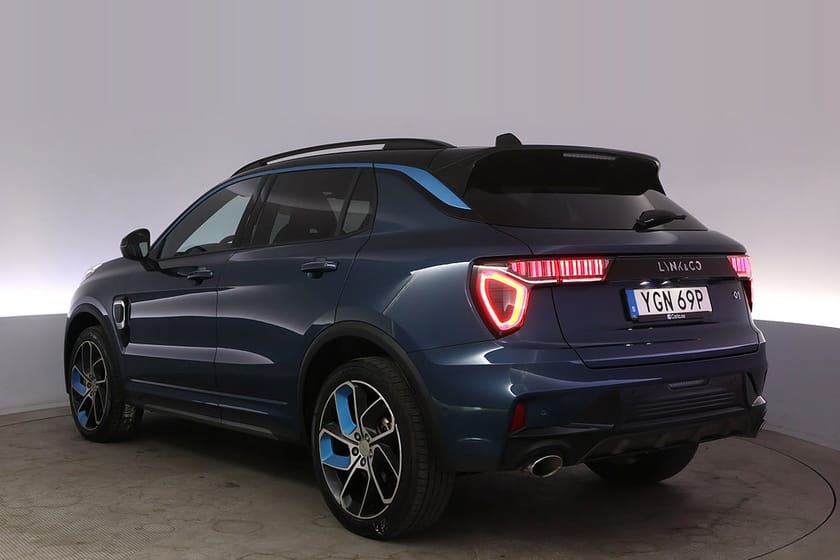 Bild 4 av Lynk & Co 01 PHEV Pano 360 Adap Farth Infinity BLIS 360