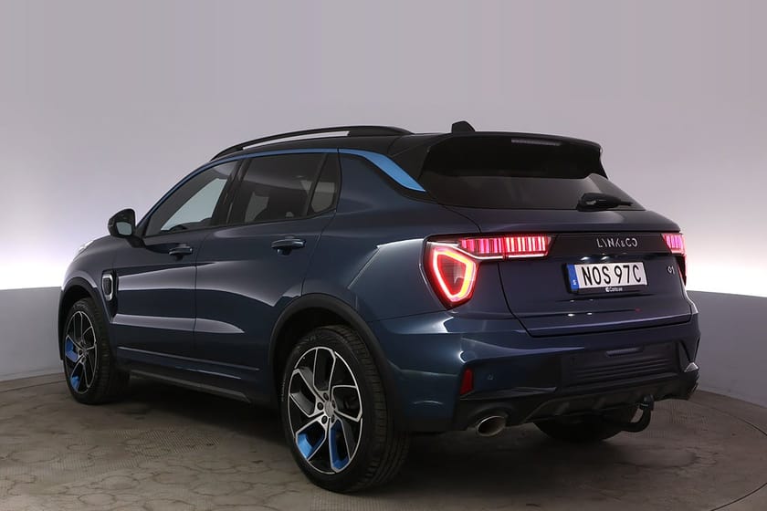 Bild 4 av Lynk & Co 01 PHEV Drag Pano 360 AdapFarth Infinity BLIS