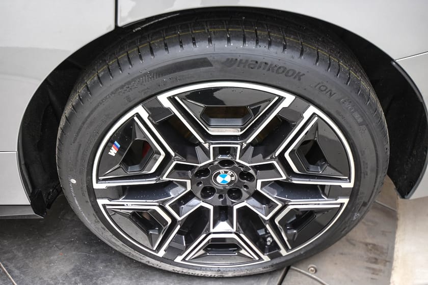 Bilde 2 av BMW iX xDrive60 Supercharged (K)