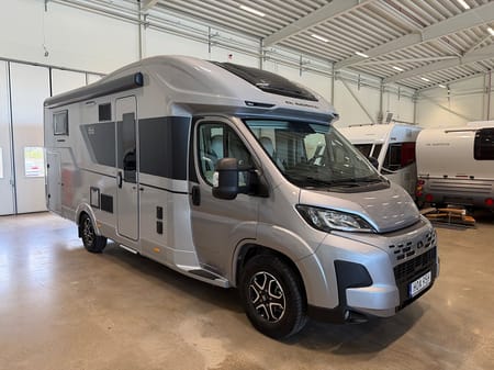 Adria Mobil Matrix 670 SL 60Y * AC *