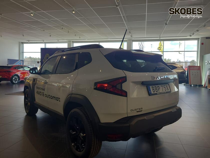 Bild 4 av Dacia Duster Hybrid 155 4x2 extreme A