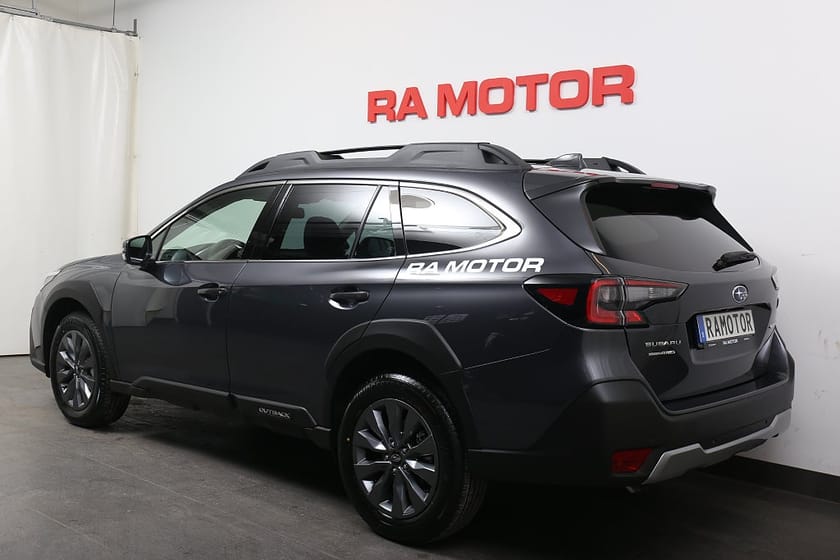 Bild 2 av Subaru Outback Limited| 3 fria Service Ingår
