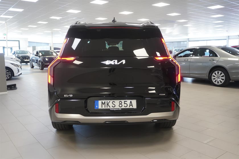 Bild 4 av Kia EV9 AWD 385 hk GT-Line Pano 360 Kamera Meridian