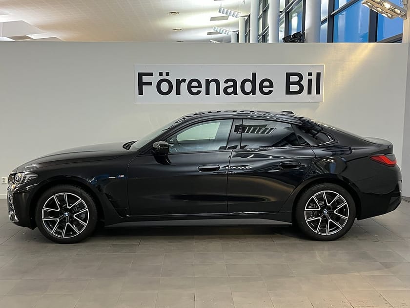 Bild 3 av BMW i4 eDrive40 Gran Coupé 4,95 ränta M Sport HiFi Drag Adptfarth.