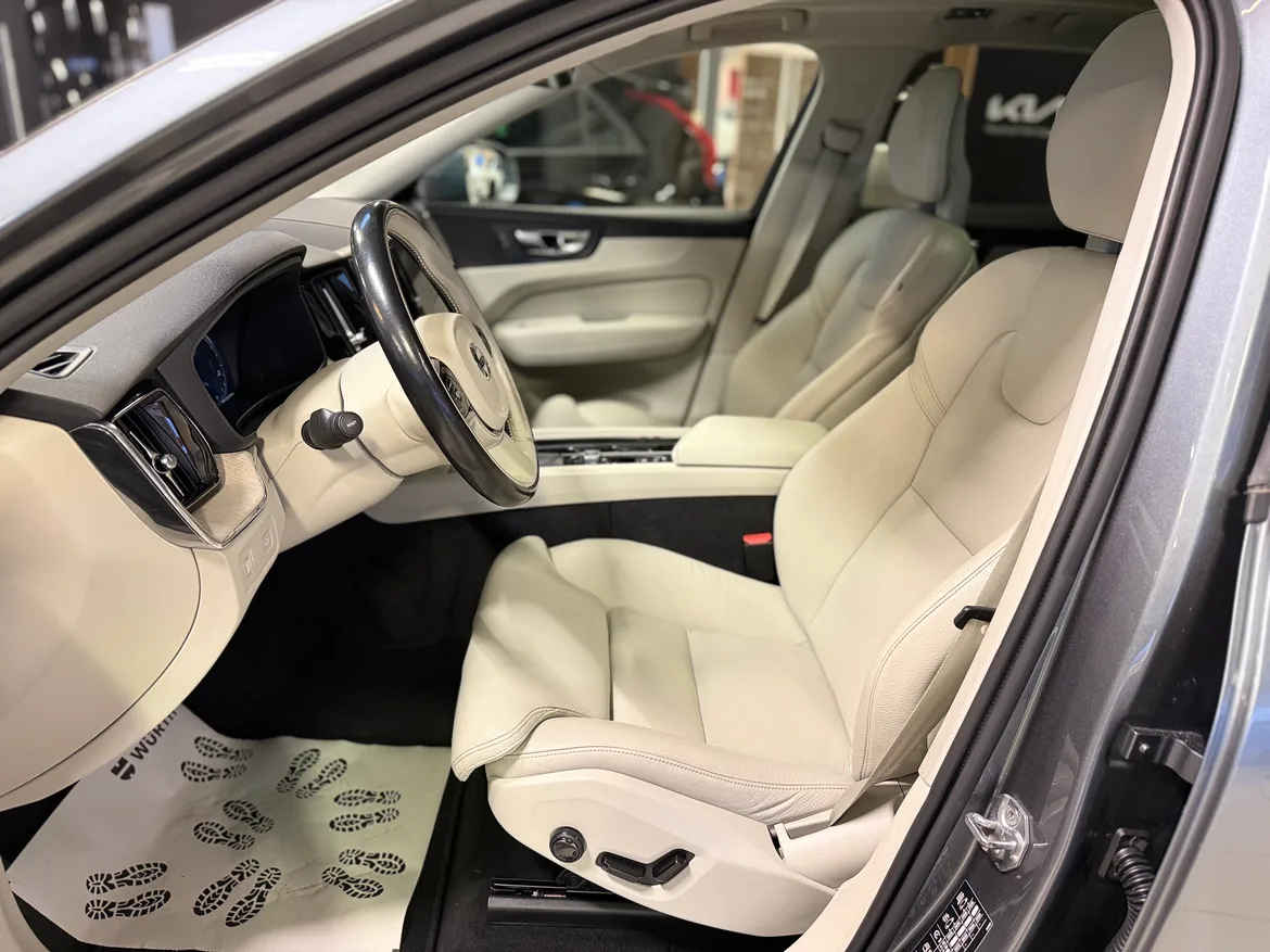 picture of a car