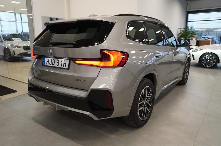 Bild 5 av BMW X1 sDrive18i M-Sport Navi Adaptiva LED Keyless DAP Rattvärme