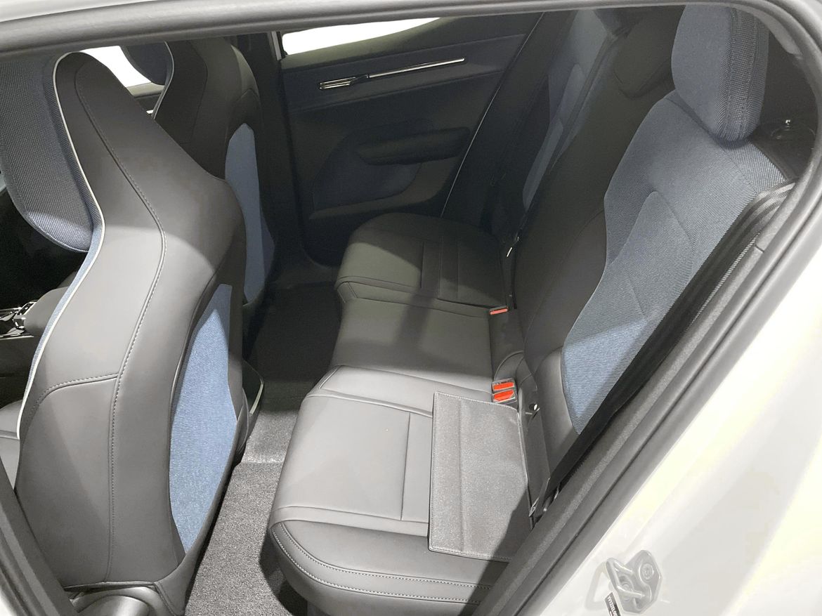 Volvo EX30 2026 - miniatyr 13