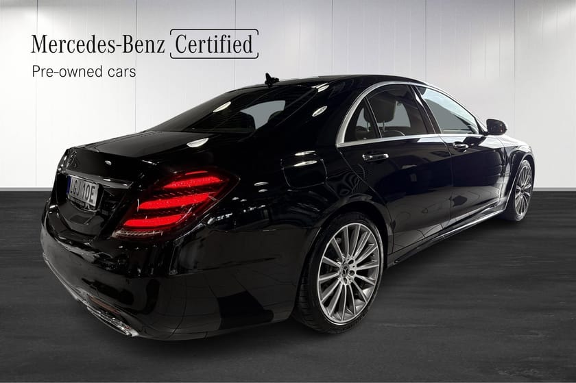 Bild 4 av Mercedes-Benz S 400 d 4MATIC AMG Premium Plus / Massage / Burmester HuD