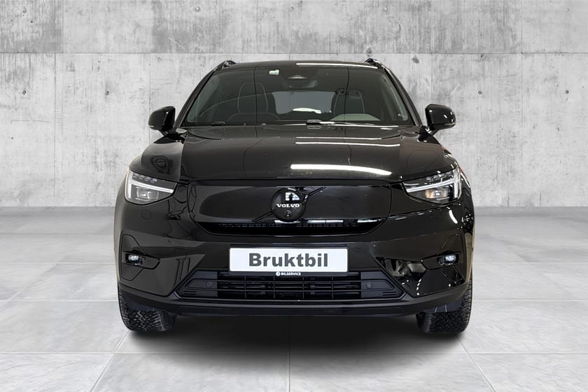 Bilde 3 av Volvo EX40 Twin Motor Performance AWD/Black Edition/Ultra/H&K/Krok/360/Pano/20"/Pixel