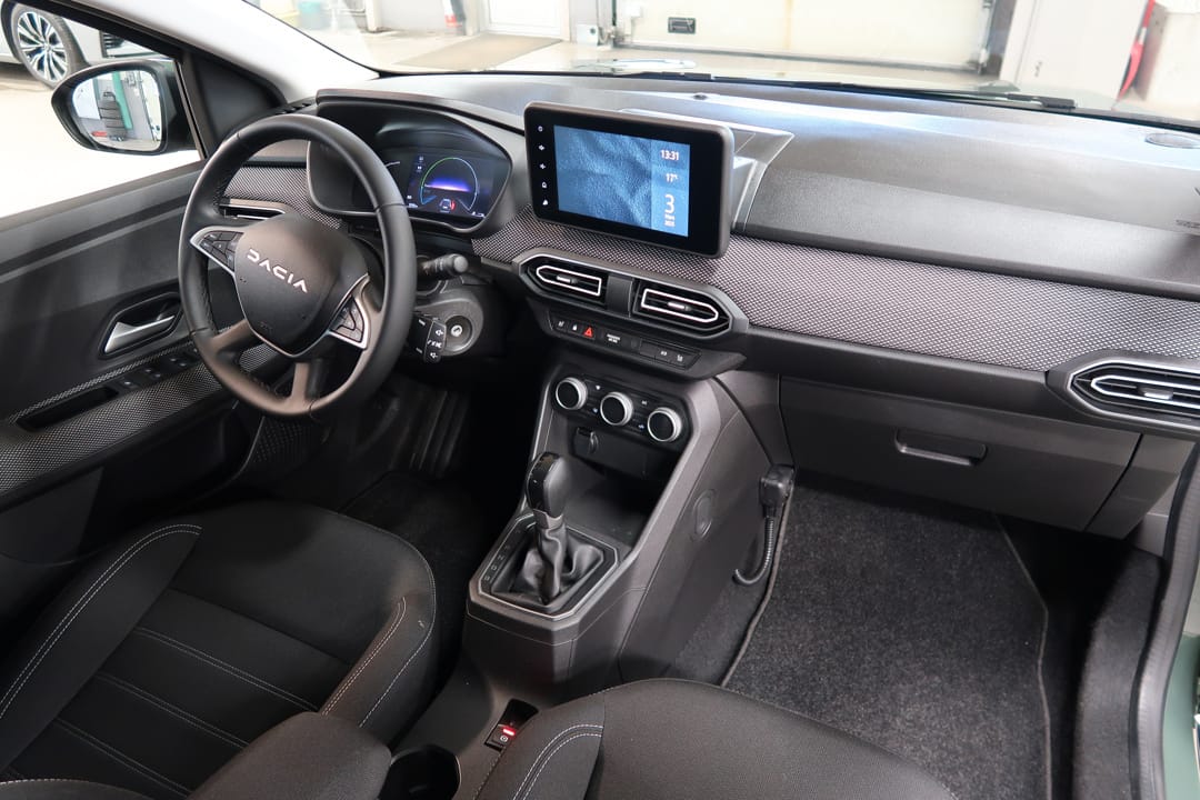 Dacia Jogger HYBRID 140