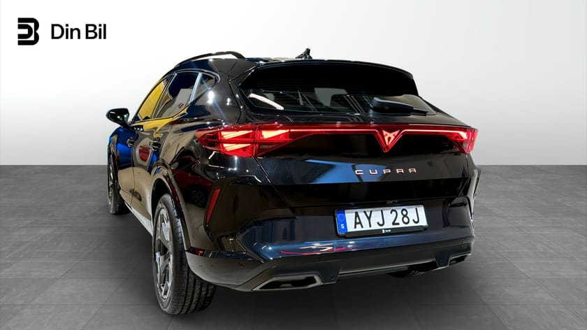 Bild 3 av CUPRA Formentor Edge eTSI150 DSG Backkamera/P-sensorer