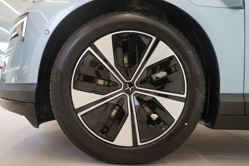 Bild 4 av Polestar 4 Long Range Dual Motor Business edition