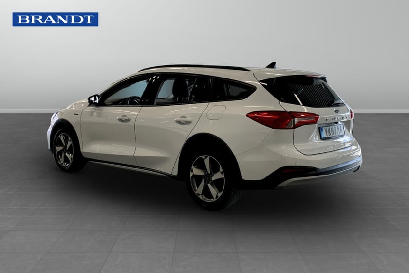 Bild 2 av Ford Focus Active Kombi 1.0 EcoBoost Auto 125 hk 2022