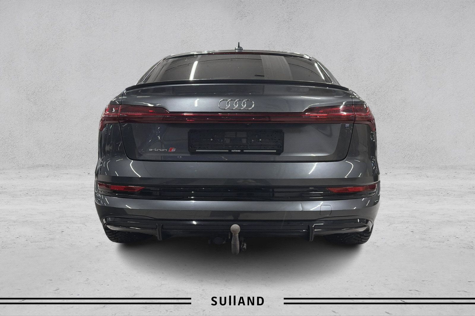 Thumnail bilde 3 av Audi e-tron S Sportback quattro