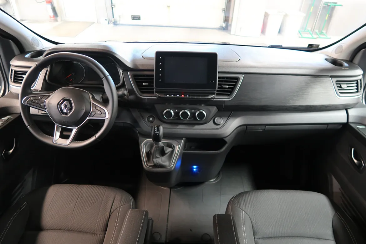 Renault Trafic Skåpbil