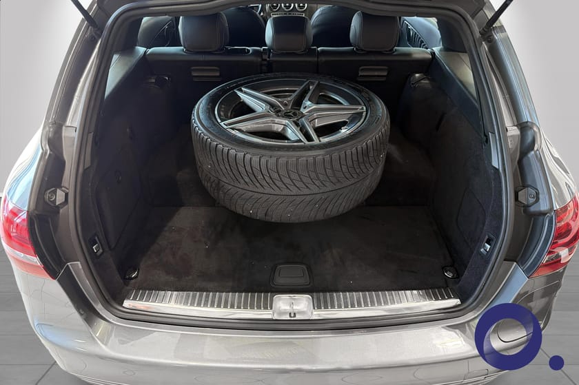 Bilde 5 av Mercedes-Benz C 300 T de / AMG pakke / LAV KM / Hengerfeste/