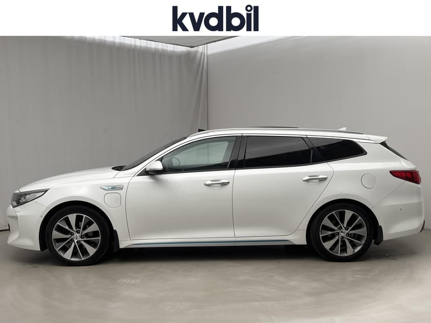 Bild 2 av Kia Optima Sport Wagon Plug-in Hybrid 2.0 GDi 205hk GPS, Kamera, Drag
