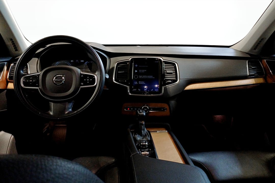 Volvo XC90 5-seater