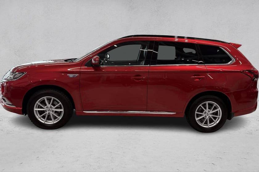 Bilde 2 av Mitsubishi Outlander PHEV S-Edition |AWD|Skinn|360Kam|Rockford|Hengerfeste++
