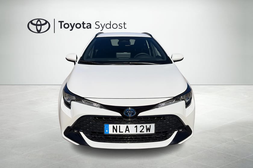 Bild 5 av Toyota Corolla Touring Sports Hybrid Backkamera, Rattvärme, Nyckelfri start, LED strålkastare, Låga mil