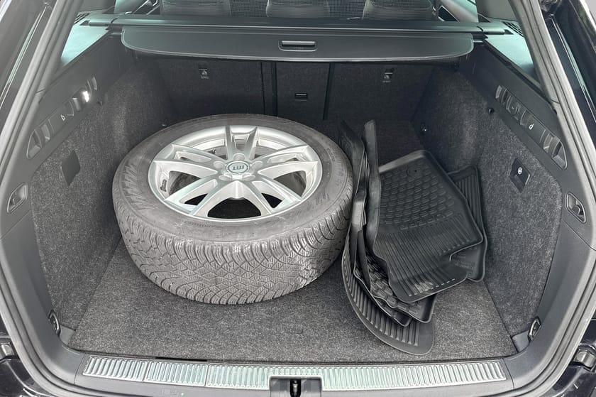 Bilde 5 av Škoda Superb iV Combi L&K / Webasto / Skinn  / LAV KM