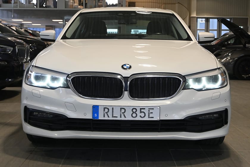 Bild 5 av BMW 520d Sedan Steptronic 190hk Sport line Värmare Navi