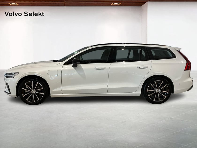 Bild 3 av Volvo V60 T6 Plus Dark Nordic Edition