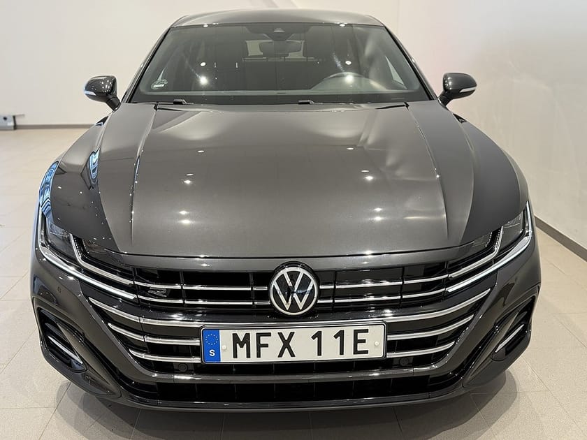 Bild 3 av Volkswagen Arteon eHybrid Shooting Brake SB 1.4 TSI R-line Drag B-kamera Värmare