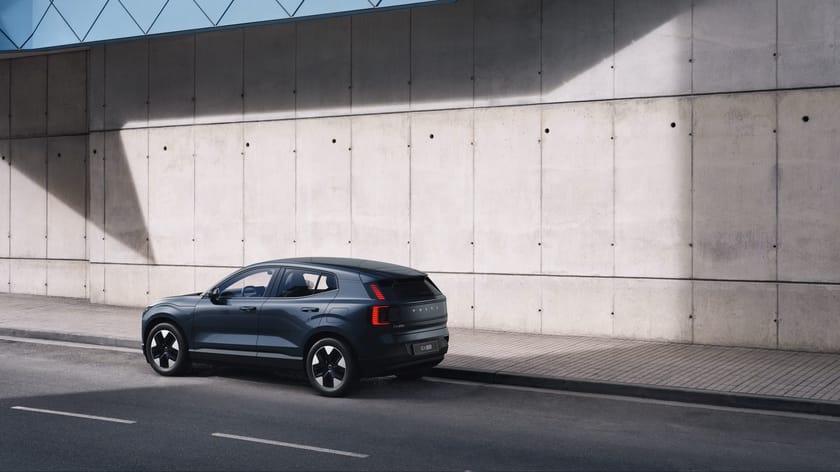 Bild 1 av Volvo EX30 P5 Long Range Plus-Privatleasing 3990kr/mån
