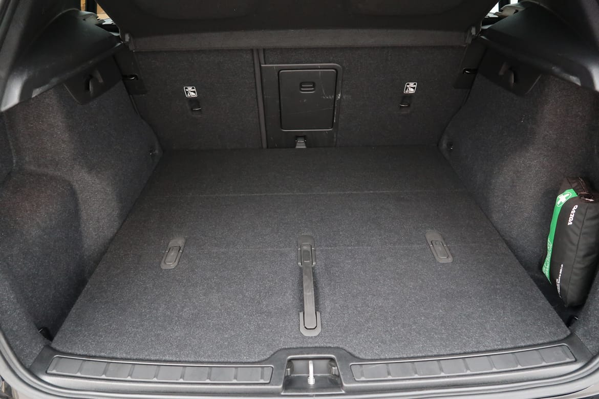 Volvo XC40 2023 - miniatyr 20