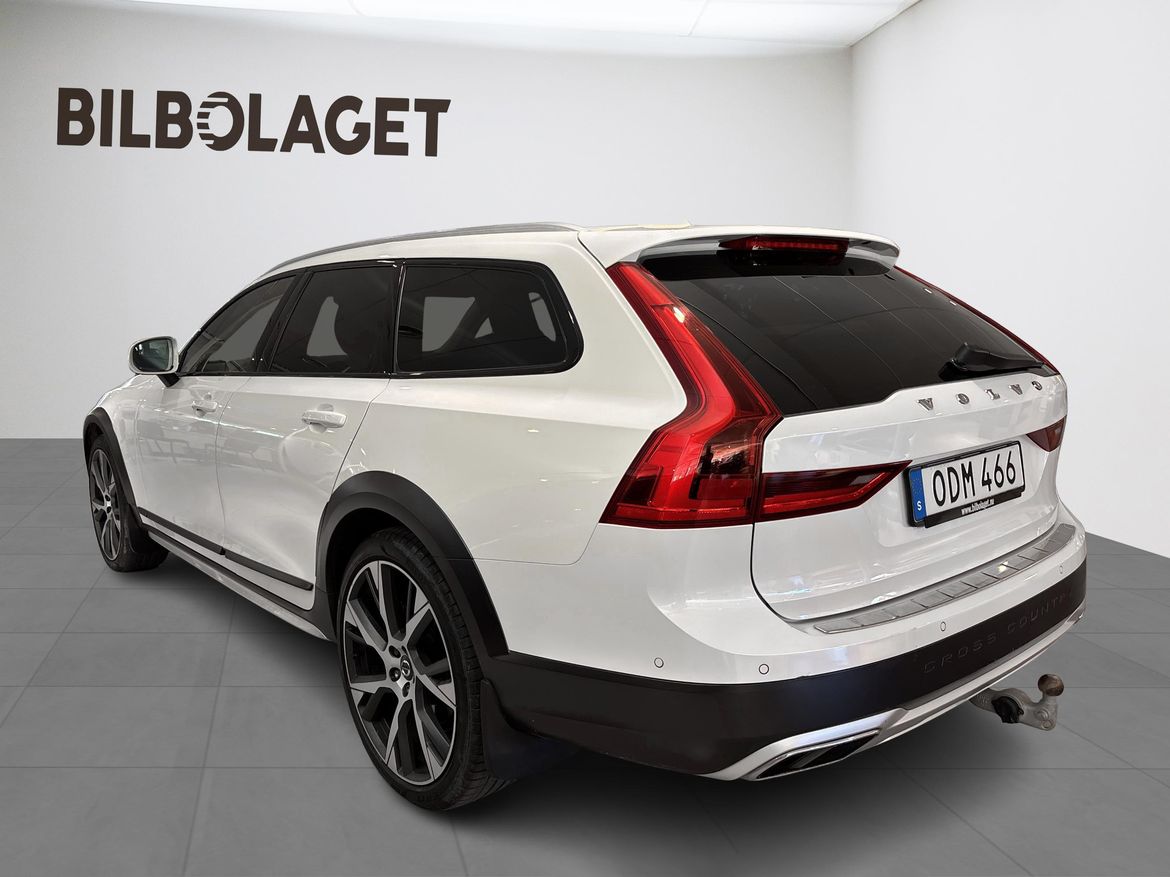 Volvo V90 2019 - miniatyr 3