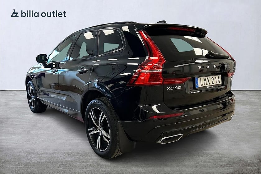 Bild 3 av Volvo XC60 Recharge T6 AWD R-Design Panorama B-kamera H&K Navi